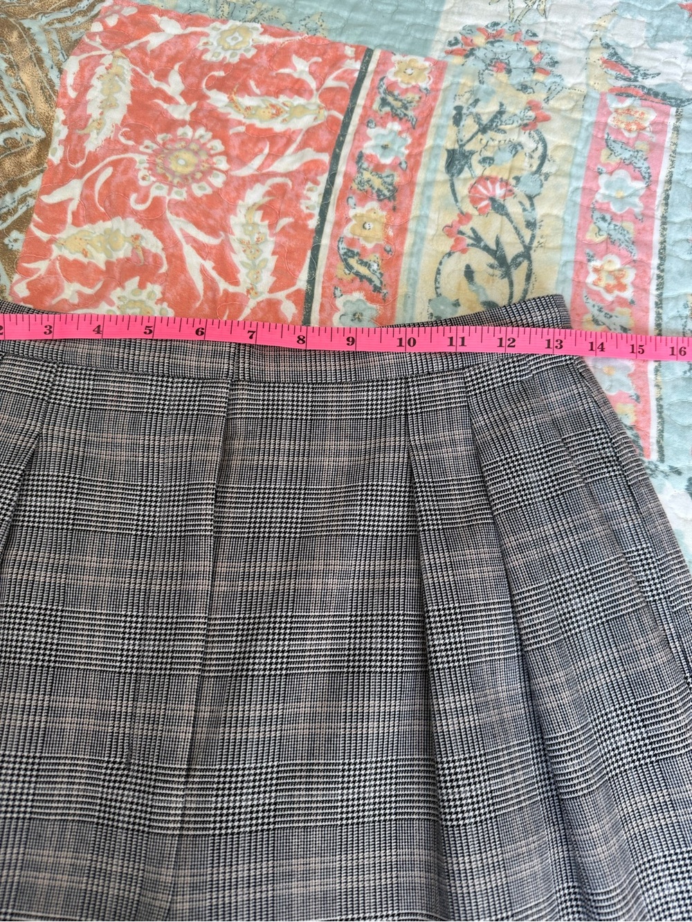 Aritzia Gray Plaid Wide-Leg Trousers Preppy Business - Picture 14 of 16